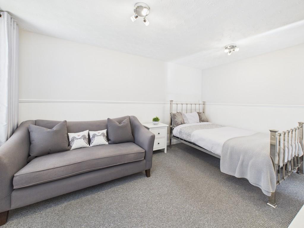 Cam05068 g0 pr0050 still005