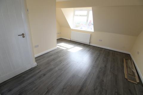 1 bedroom flat to rent, East Park Road, Evington, Leicester, LE5 5HL