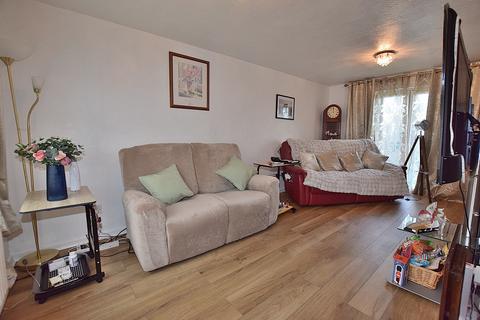 3 bedroom semi-detached house for sale, St. Johns Road, Hipswell