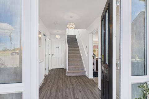 4 bedroom detached house for sale, 24 Perth Close, Bourne