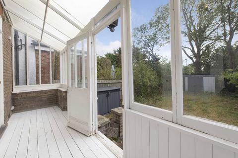 undefined, Egerton Gardens, Hendon NW4