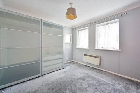1 bedroom flat for sale, Chaucer Drive, Bermondsey, London, SE1