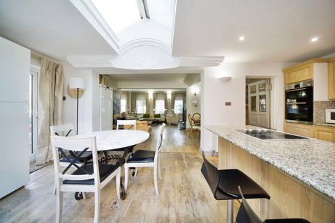 undefined, Squires Mount, Hampstead, London, NW3