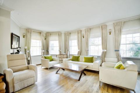 undefined, Squires Mount, Hampstead, London, NW3