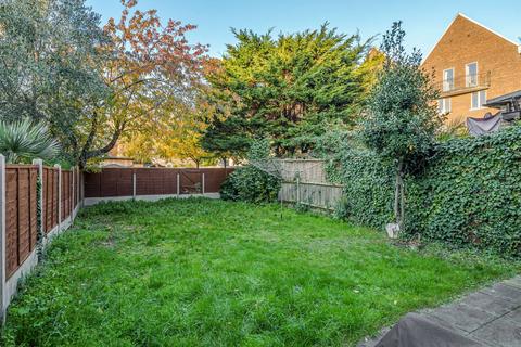 Sextant Avenue, Isle Of Dogs, London, E14