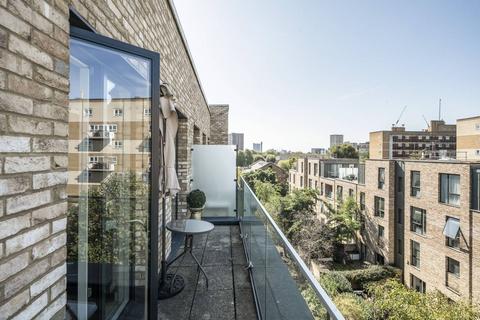 2 bedroom flat for sale, Cambridge Avenue, North Maida Vale, London, NW6