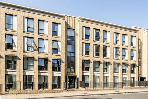 Cambridge Avenue, North Maida Vale, London, NW6