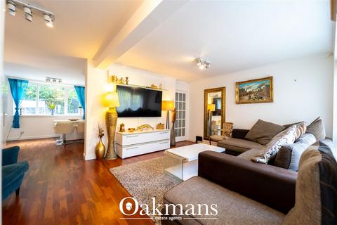 undefined, Chancellors Close, Birmingham, B15