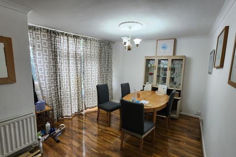 undefined, Cherrydown West, Basildon