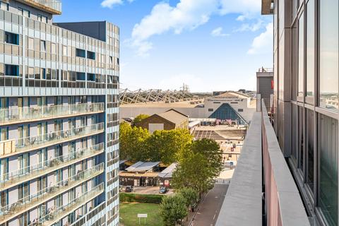 2 bedroom flat for sale, Marmara Apartments, 13 Western Gateway, London