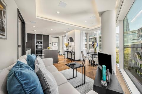 42, Balmoral House Earls Way, London, SE1 2QR