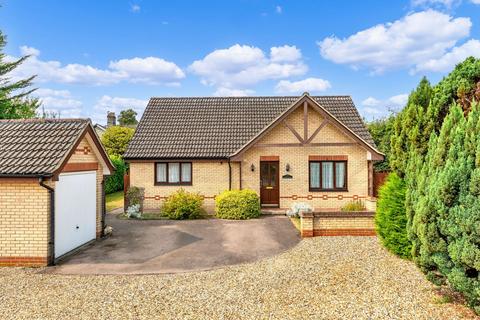 Victoria Crescent, Royston SG8