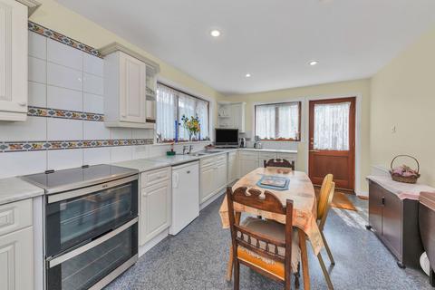 undefined, Victoria Crescent, Royston SG8