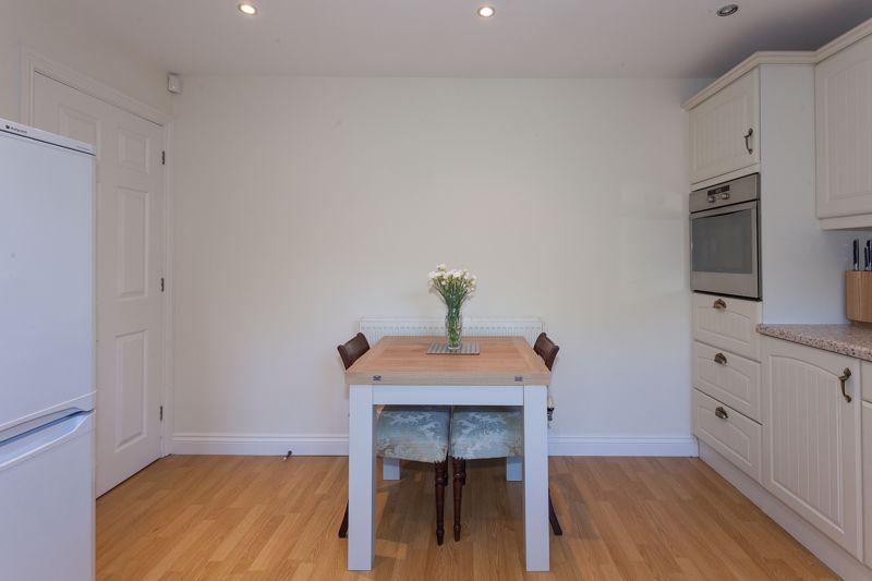 Dining kitchen