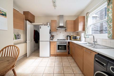 1 bedroom maisonette for sale, Starfield Road W12