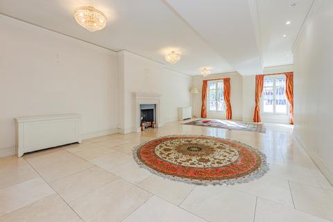 4 bedroom detached house for sale, Wellington Road, London