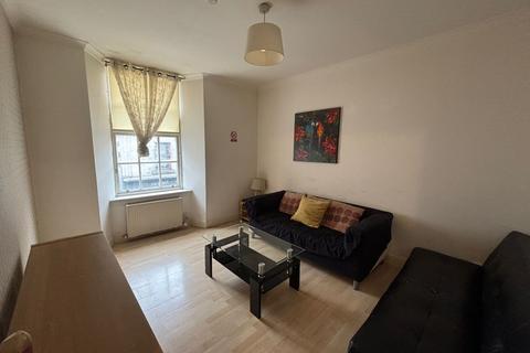 1 bedroom flat to rent, Baker Street, Stirling Town, Stirling, FK8