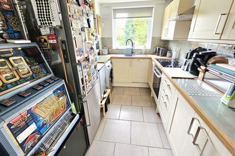 2 bedroom apartment for sale, Boldmere Road, Sutton Coldfield, B73 5LN