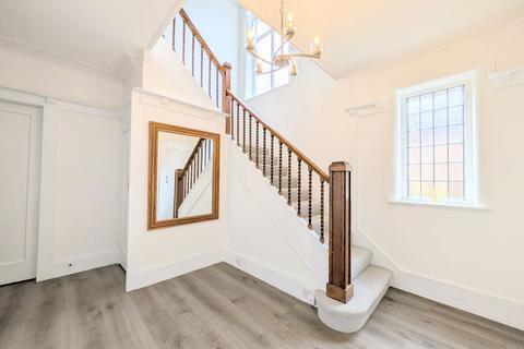 undefined, Golf Open 2026 - Waterloo Road, Hillside - Sleeps 8