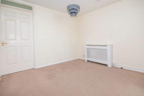 undefined, West Totton
