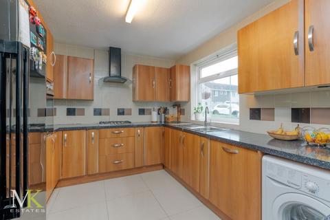 5 bedroom end of terrace house for sale, Vickers Close, Bournemouth BH8