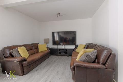 5 bedroom end of terrace house for sale, Vickers Close, Bournemouth BH8
