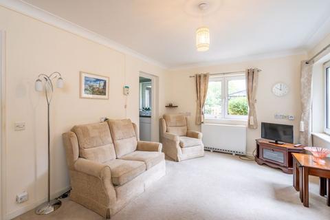 1 bedroom retirement property for sale, Henty Gardens, Chichester