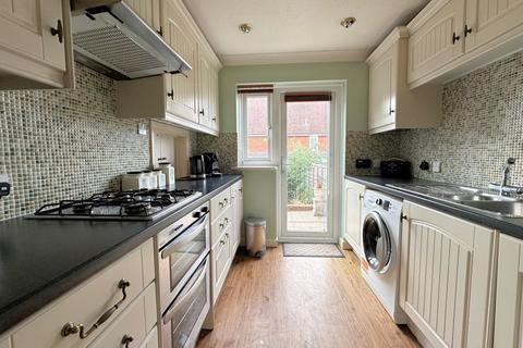 undefined, Poplar Way, Midhurst GU29