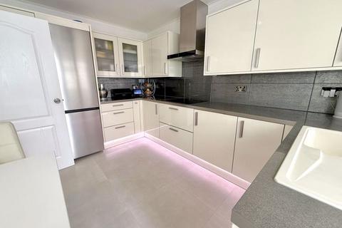 undefined, Holmwood Close, Dunstable
