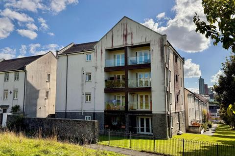Monroe Gardens, Plymouth Modern Two bedroom apartment with Balcony