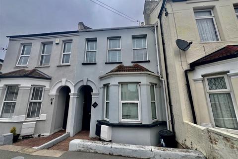undefined, Fairfax Drive, Westcliff-On-Sea