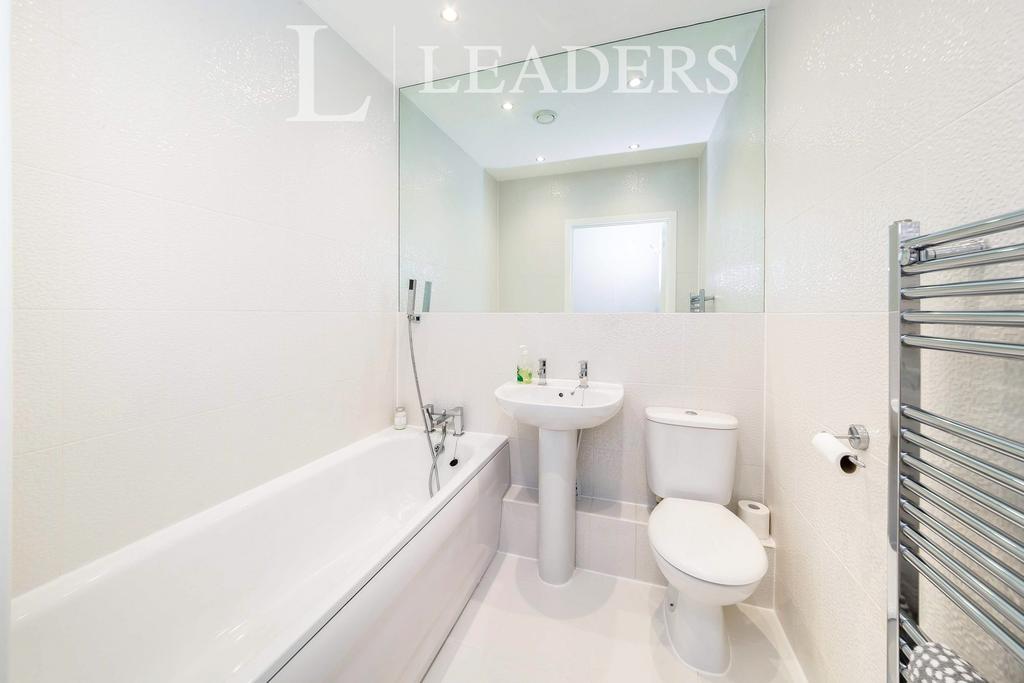 Family bathroom