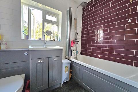 undefined, Chapel Lane, Uxbridge, UB8