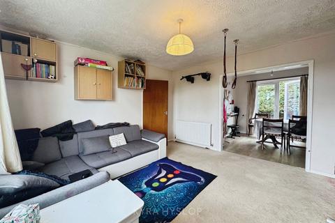 39 Prince Charles Road, Exeter, EX4 7EF