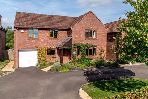 4 bedroom detached house for sale, Butts Way, Taunton TA4