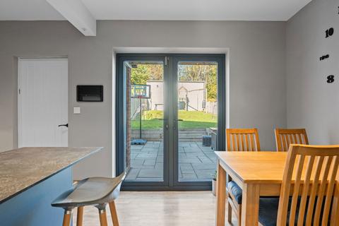 55 Blacksmith Lane, Grenoside, Sheffield, S35 8NB