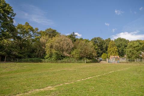 undefined, Hammerpond Road, Plummers Plain