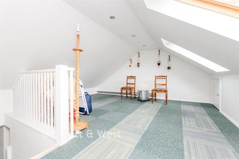 undefined, Almond Close, Bromley, Kent