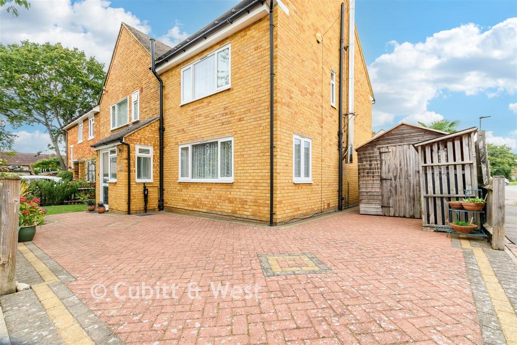Driveway/Parking