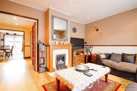 undefined, Pembroke Avenue, Enfield