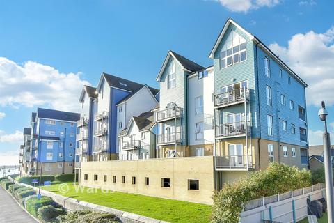 2 bedroom apartment for sale, Dunlin Drive, Chatham ME4
