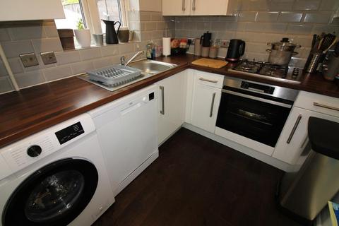 2 bedroom terraced house for sale, Shenley Brook End, Milton Keynes MK5