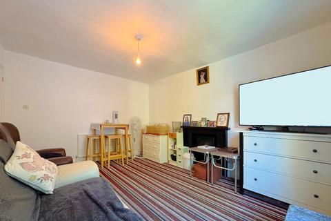 undefined, Islington, Trowbridge, Wiltshire, BA14 8QE