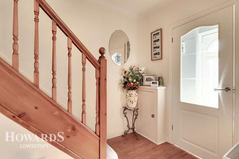 146 Carlton Road, Lowestoft, NR33 0NB