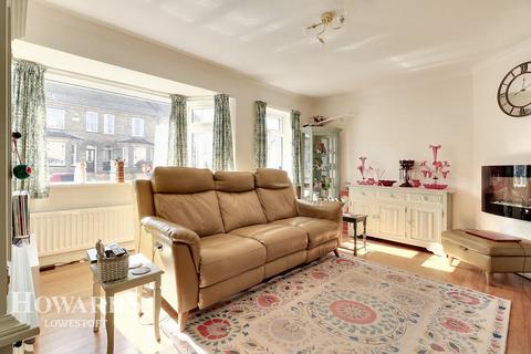 146 Carlton Road, Lowestoft, NR33 0NB