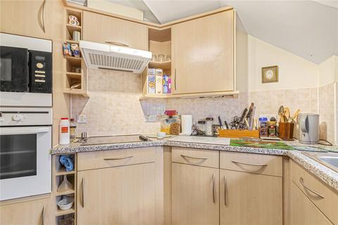 2 bedroom apartment for sale, Argent Court, Barnet EN5