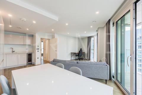 3 bedroom apartment to rent, Altitude Point, Aldgate E1