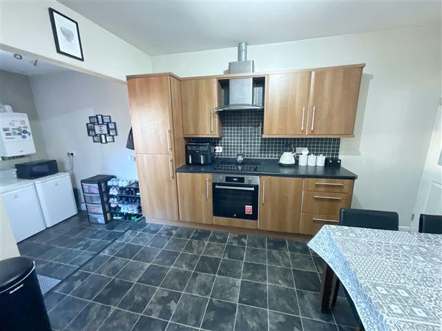 House in Sheffield, South Yorkshire - More