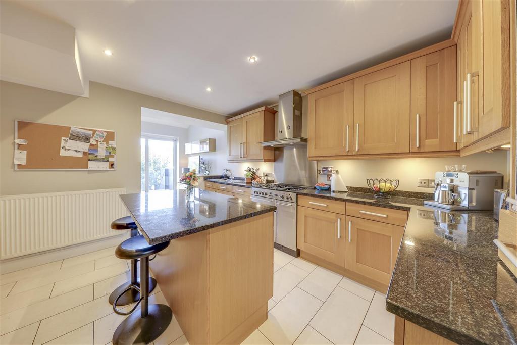 Kitchen Alt 2