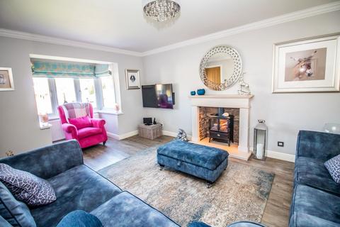 16 Ashdale, Houghton Le Spring, DH4 7SL